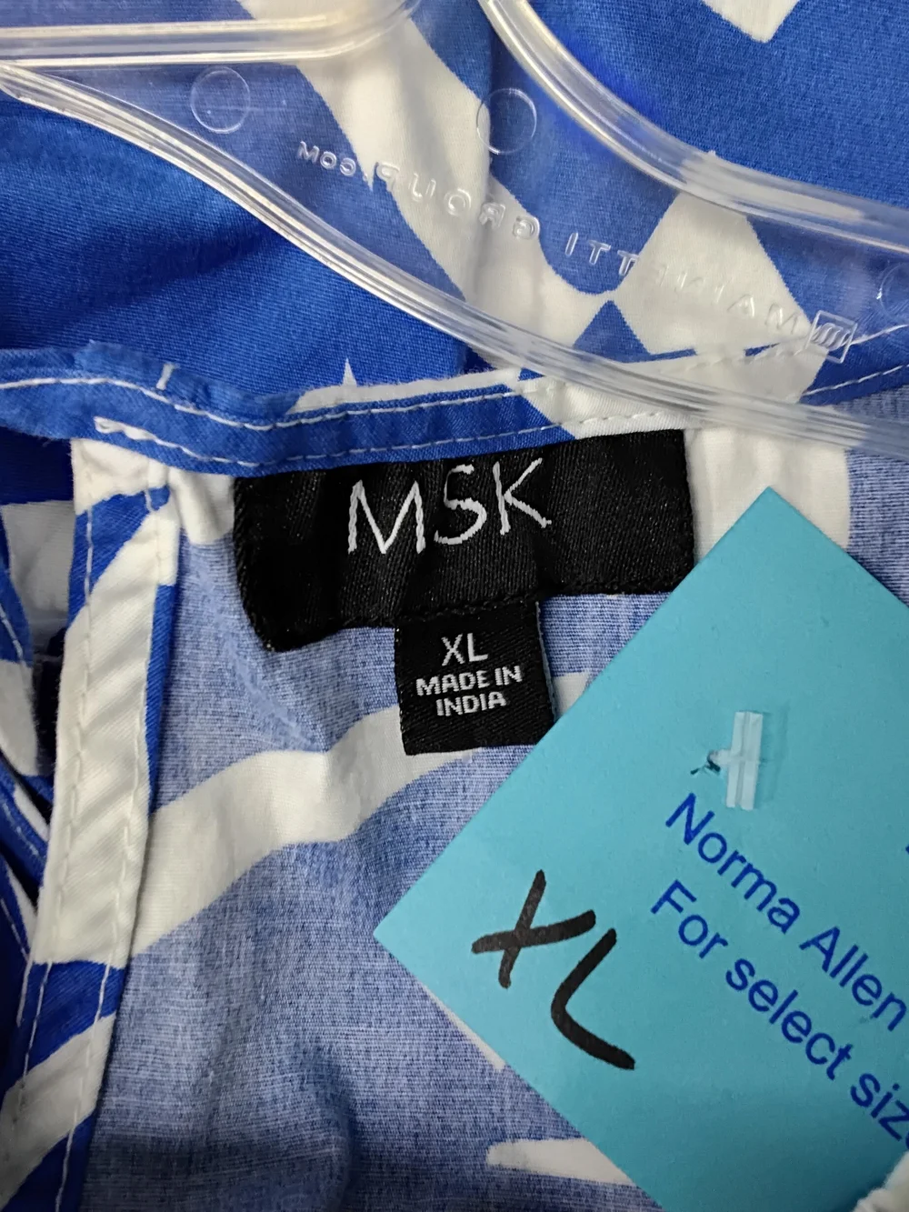 3979 Size XLMSK Blue and White Abstract Pullover Dress - Picture 5 of 5